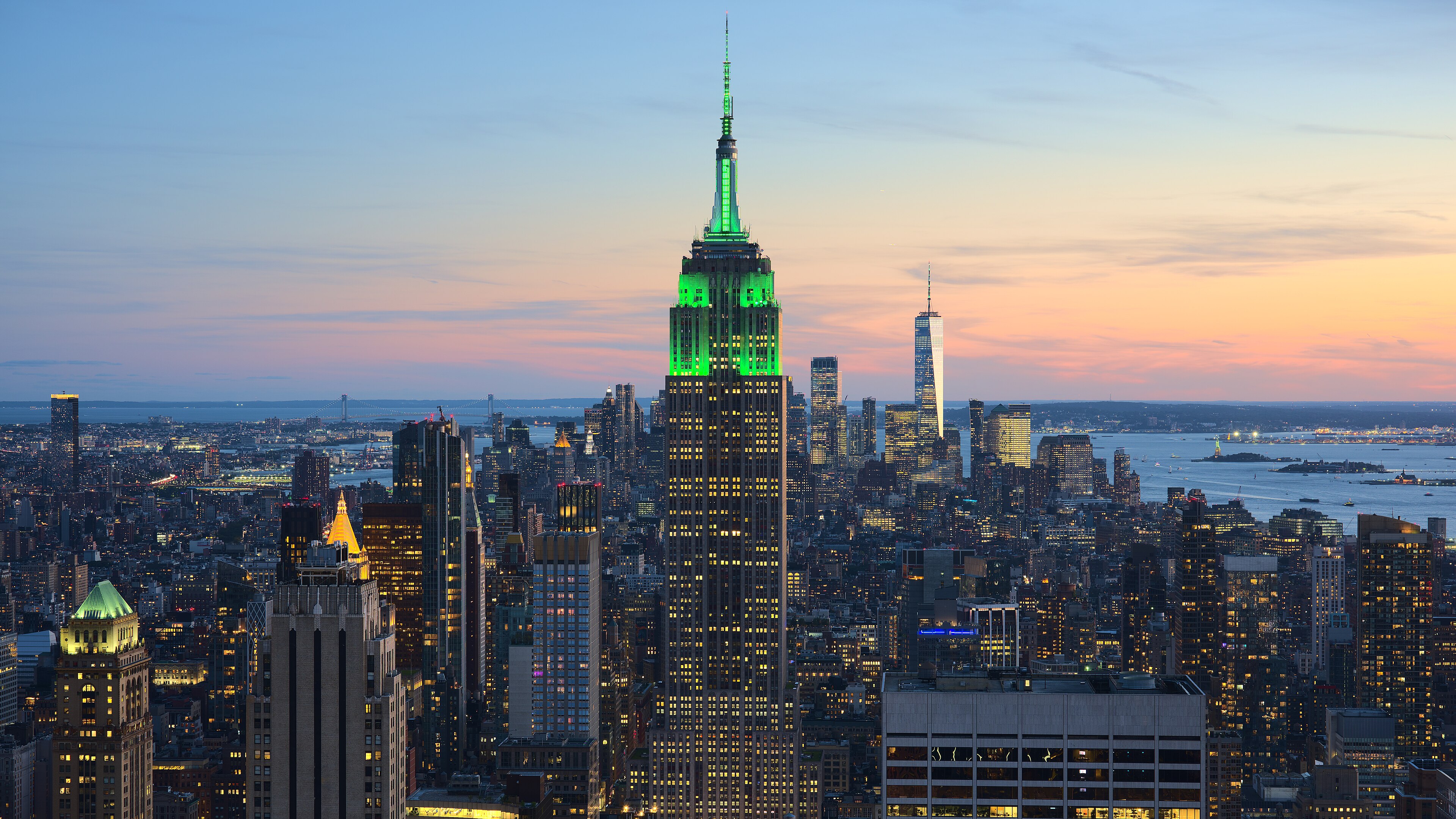 New York City skyline and municipal seal, where Giuliani served as mayor